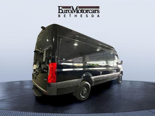 Jet Black 2024 Mercedes-Benz Sprinter 2500 4MATIC