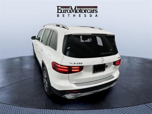 2025 Mercedes-Benz GLB 250 4MATIC