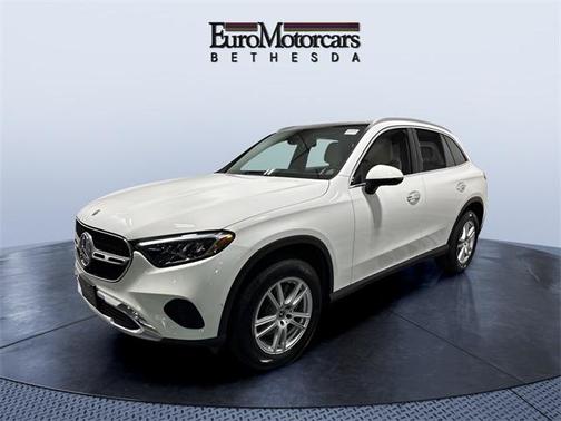 2025 Mercedes-Benz GLC 300 4MATIC