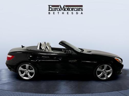 Obsidian Black Metallic 2014 Mercedes-Benz SLK-Class SLK350