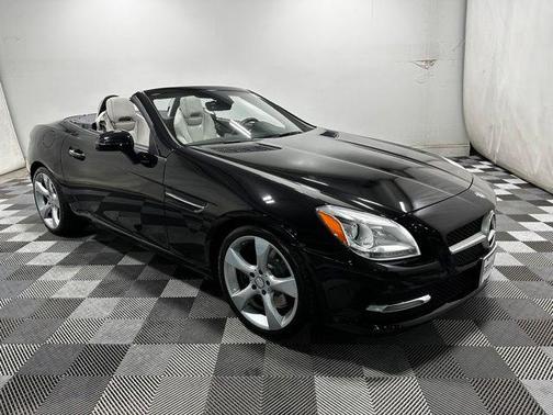 Obsidian Black Metallic 2014 Mercedes-Benz SLK-Class SLK350