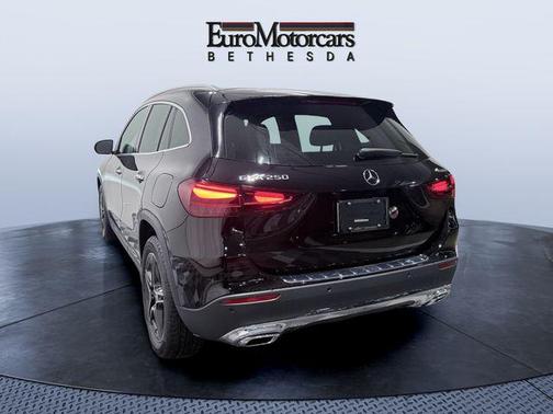Cosmos Black Metallic 2026 Mercedes-Benz GLA 250 4MATIC