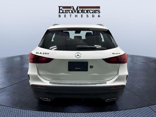2025 Mercedes-Benz GLA 250 4MATIC