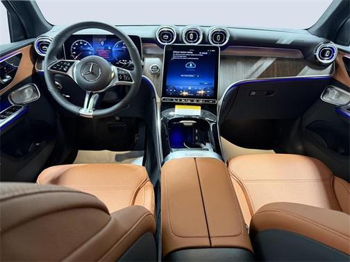 2025 Mercedes-Benz GLC 350e Base