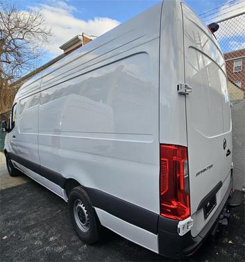 2025 Mercedes-Benz Sprinter 2500 High Roof