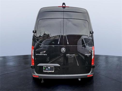 2025 Mercedes-Benz Sprinter 2500 Standard Roof