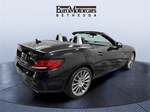 2017 Mercedes-Benz AMG SLC 43 Base