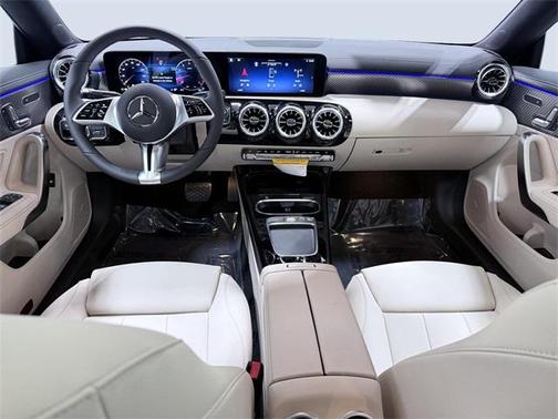 2025 Mercedes-Benz CLA 250 4MATIC