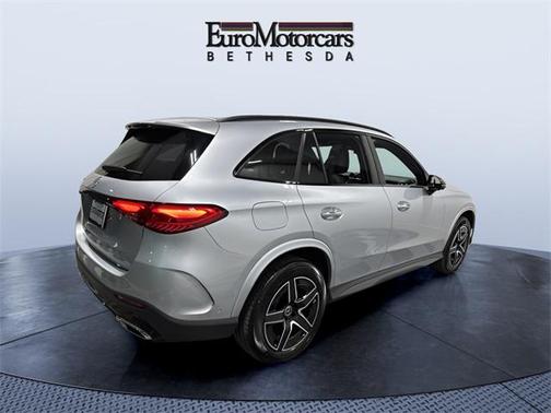 2024 Mercedes-Benz GLC 300 Base