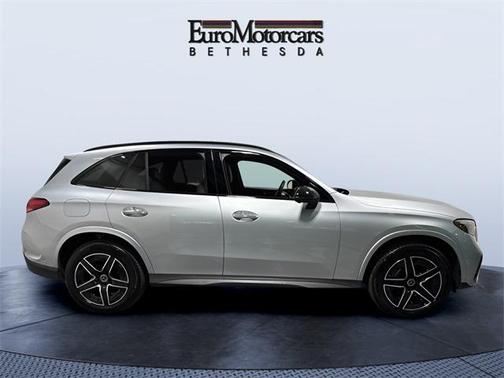 2024 Mercedes-Benz GLC 300 Base