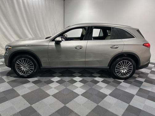 2024 Mercedes-Benz GLC 300 4MATIC