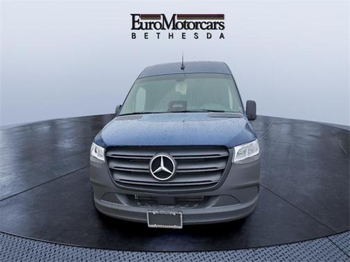 2025 Mercedes-Benz Sprinter 2500 Standard Roof