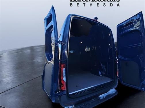2025 Mercedes-Benz Sprinter 2500 Standard Roof