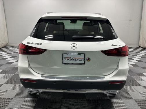 2025 Mercedes-Benz GLA 250 4MATIC