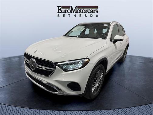 2025 Mercedes-Benz GLC 300 4MATIC