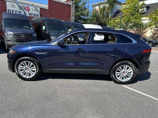 2019 Jaguar F-PACE 30t Prestige