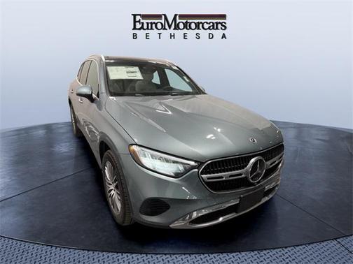 2025 Mercedes-Benz GLC 300 4MATIC