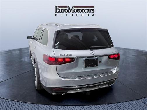 2026 Mercedes-Benz GLS 450 4MATIC