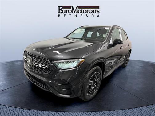 2025 Mercedes-Benz GLC 300 4MATIC