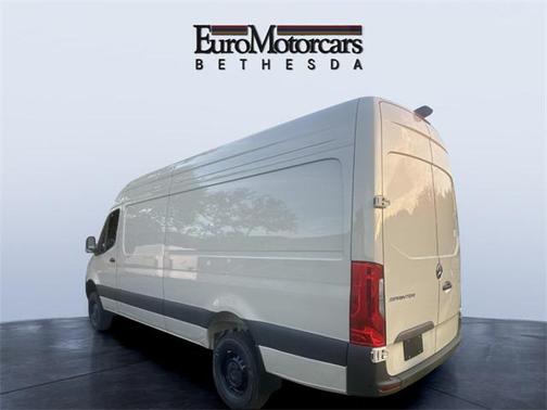 2025 Mercedes-Benz Sprinter 2500 High Roof