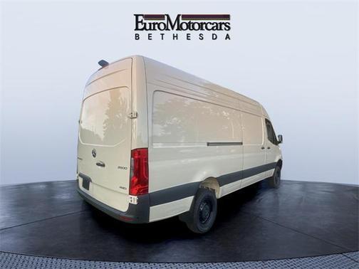 2025 Mercedes-Benz Sprinter 2500 High Roof