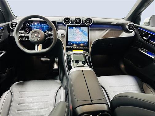 2025 Mercedes-Benz GLC 350e Base