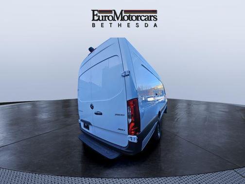 2026 Mercedes-Benz Sprinter 2500 High Roof
