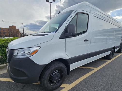 2025 Mercedes-Benz Sprinter 2500 High Roof