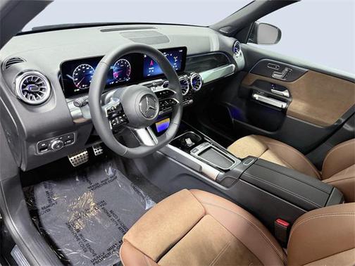 2025 Mercedes-Benz GLB 250 4MATIC