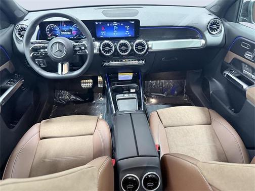 2025 Mercedes-Benz GLB 250 4MATIC