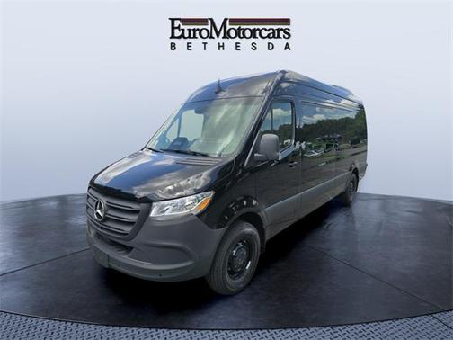 2025 Mercedes-Benz Sprinter 2500 High Roof