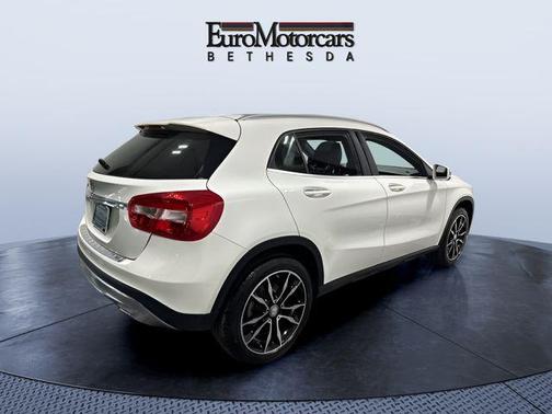 2017 Mercedes-Benz GLA 250 Base