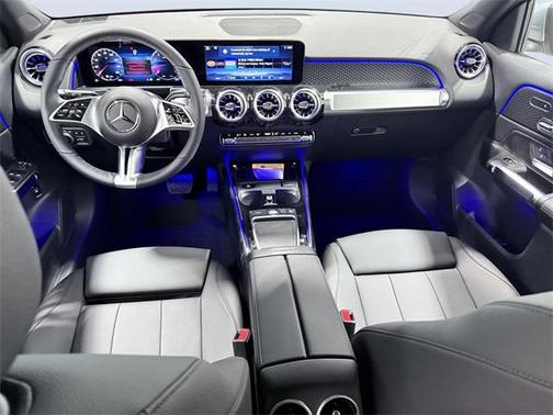 2025 Mercedes-Benz GLB 250 4MATIC