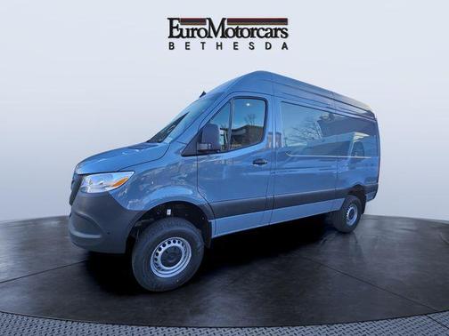 2026 Mercedes-Benz Sprinter 2500 Cargo 144 WB