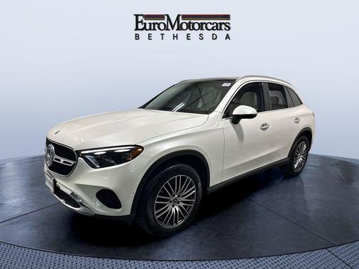 MANUFAKTUR Diamond White Metallic 2023 Mercedes-Benz GLC 300 4MATIC