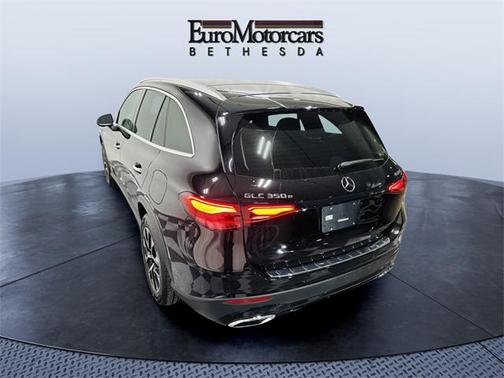 2025 Mercedes-Benz GLC 350e Base