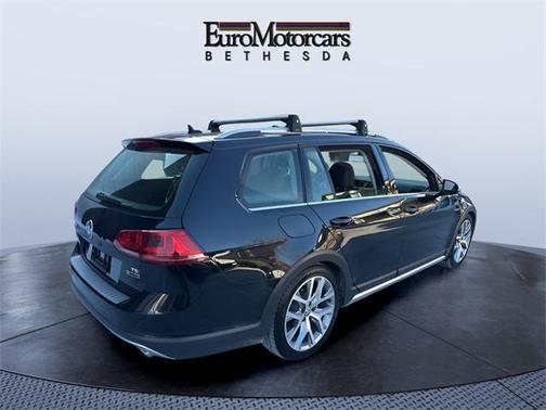 2017 Volkswagen Golf Alltrack TSI SEL