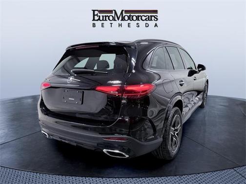 2026 Mercedes-Benz GLC 300 4MATIC