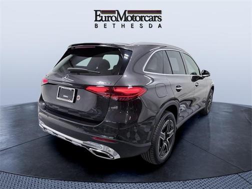 2026 Mercedes-Benz GLC 300 4MATIC