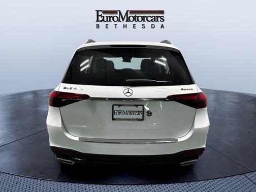 Polar White 2026 Mercedes-Benz GLE 450 4MATIC