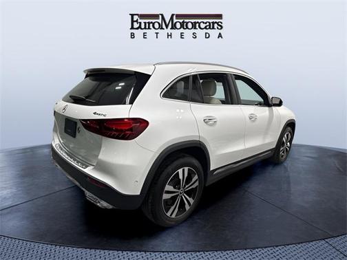 2025 Mercedes-Benz GLA 250 4MATIC