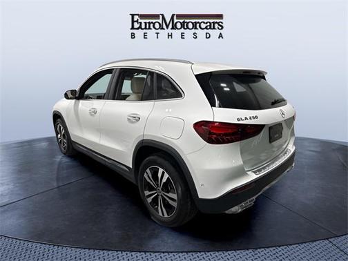 2025 Mercedes-Benz GLA 250 4MATIC