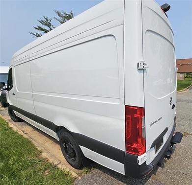2025 Mercedes-Benz Sprinter 2500 High Roof