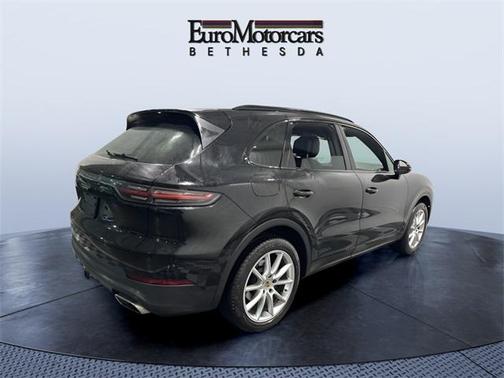 2021 Porsche Cayenne Cayenne