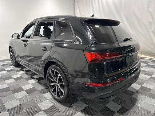 2023 Audi Q7 55 Prestige