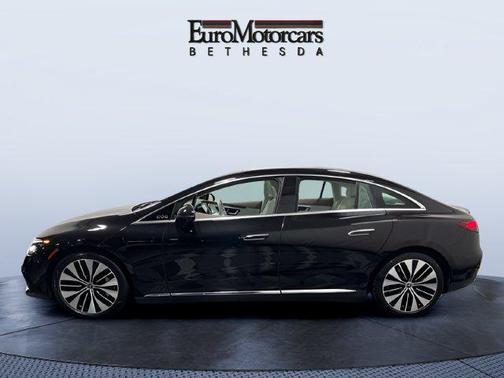 Obsidian Black Metallic 2023 Mercedes-Benz EQE 350 4MATIC+