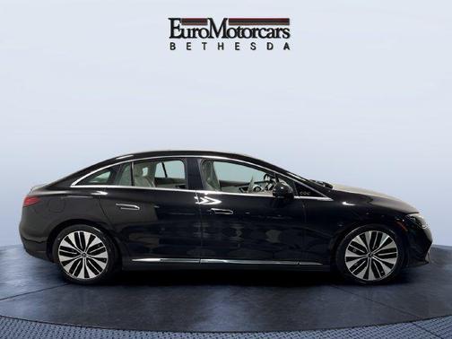 Obsidian Black Metallic 2023 Mercedes-Benz EQE 350 4MATIC+