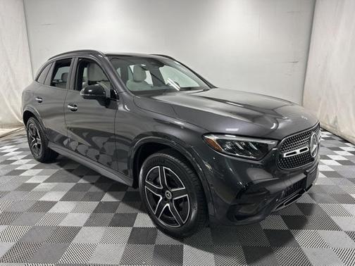 2025 Mercedes-Benz GLC 300 4MATIC