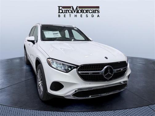 2026 Mercedes-Benz GLC 300 4MATIC