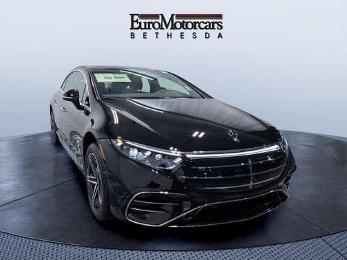 Black 2026 Mercedes-Benz EQS 450 4MATIC